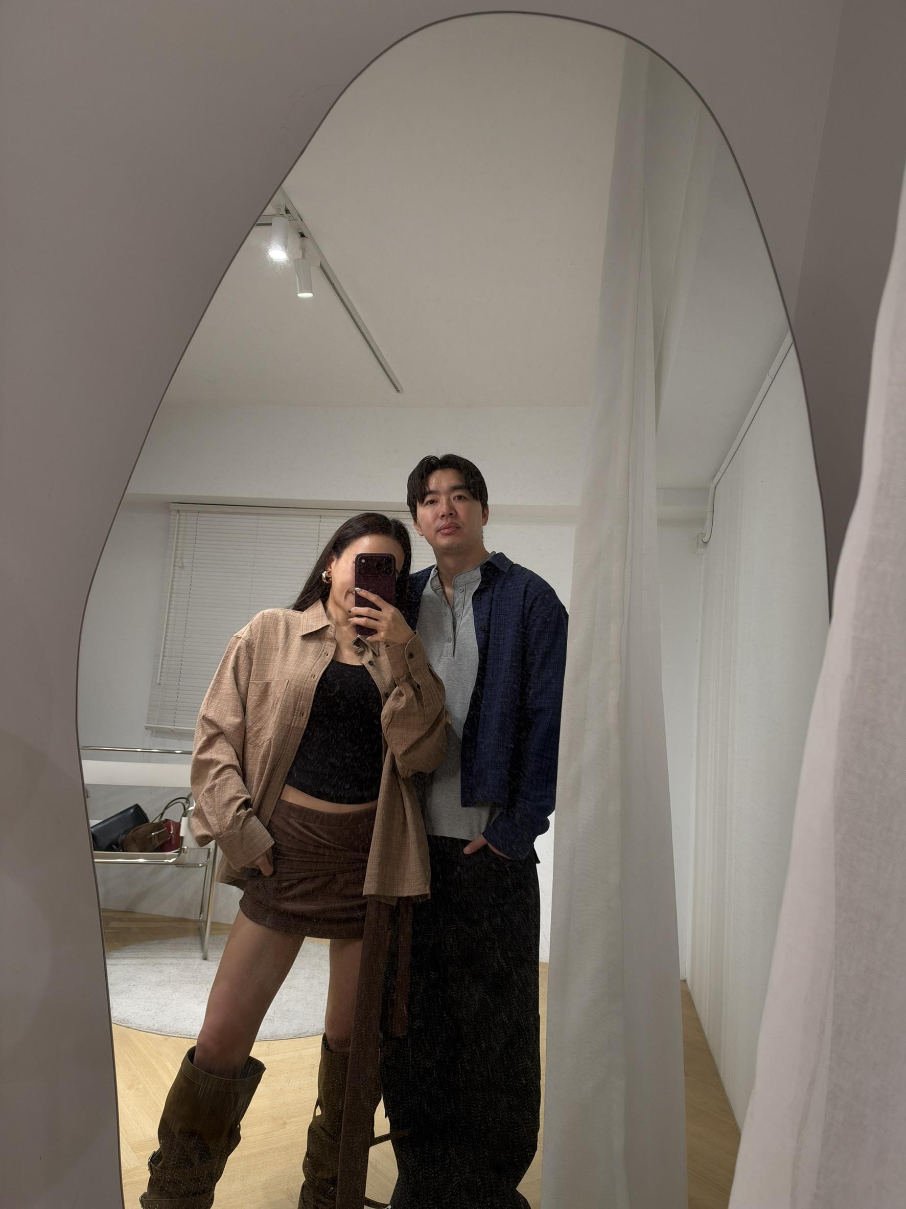 同色系格紋襯衫